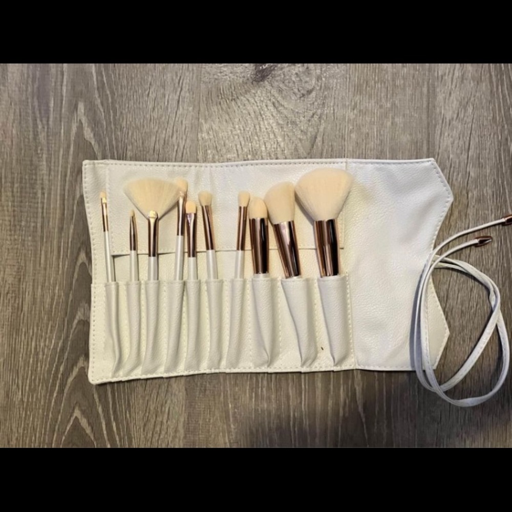 Makeup Brushes